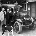 Ankunft einer Getränkelieferung beim Gasthaus Hachmeister ca. 1948